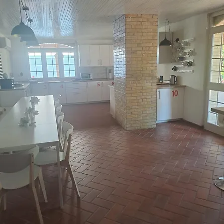 Pecora Nera Апарт-отель Монтоне